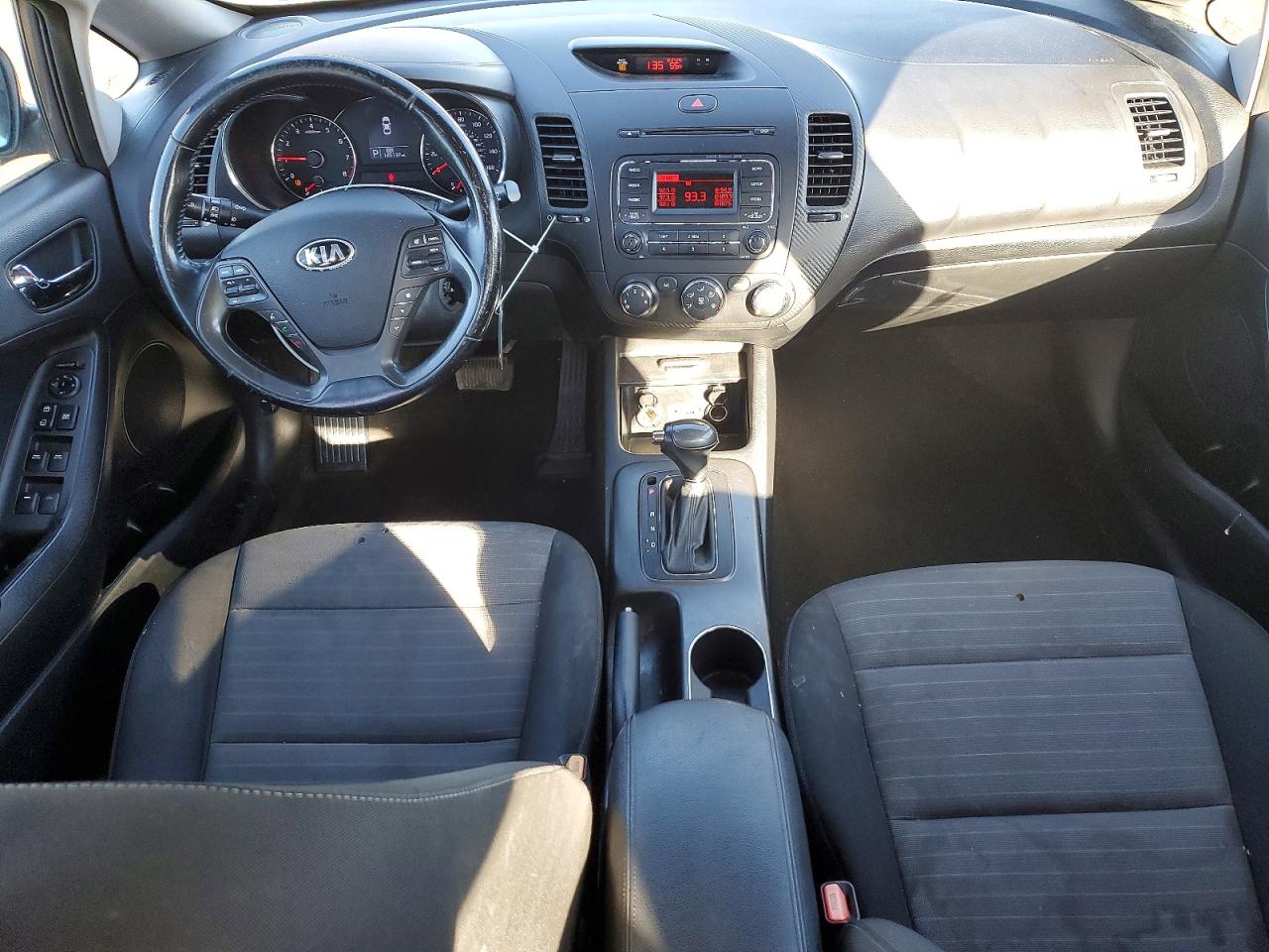 2015 KIA FORTE EX photo 8