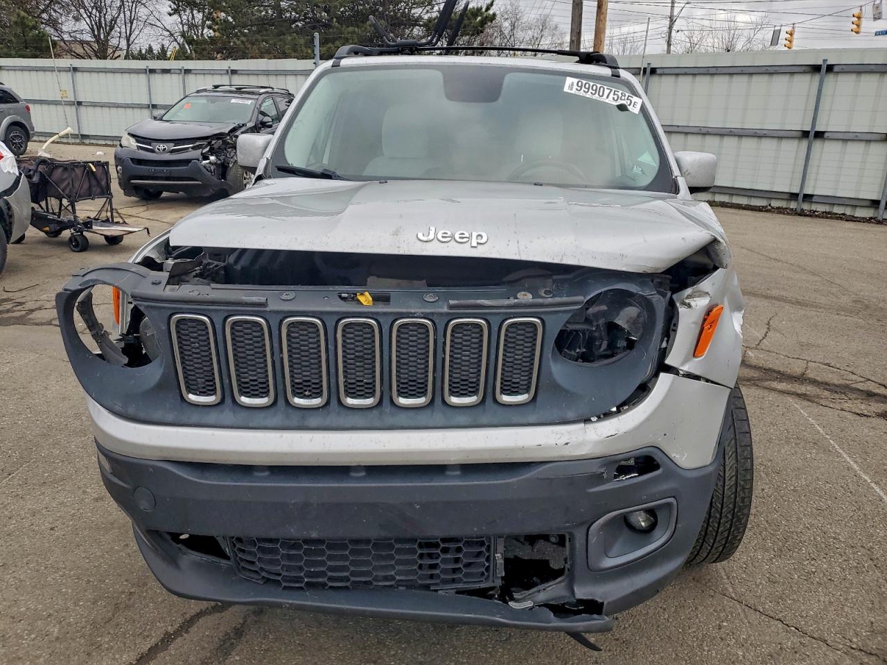 2015 JEEP RENEGADE LATITUDE photo 5