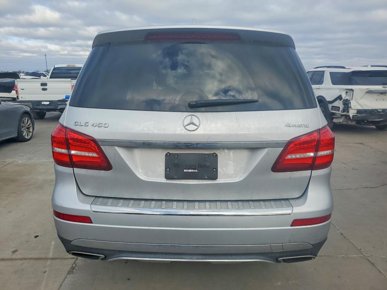 2017 MERCEDES-BENZ GLS 450 4MATIC photo 6