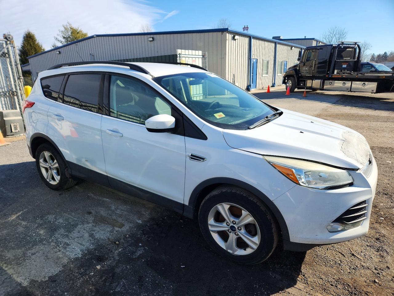 2014 FORD ESCAPE photo 4