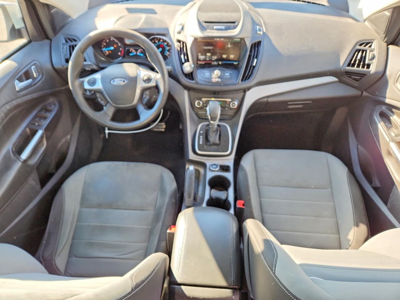 2014 FORD ESCAPE photo 8