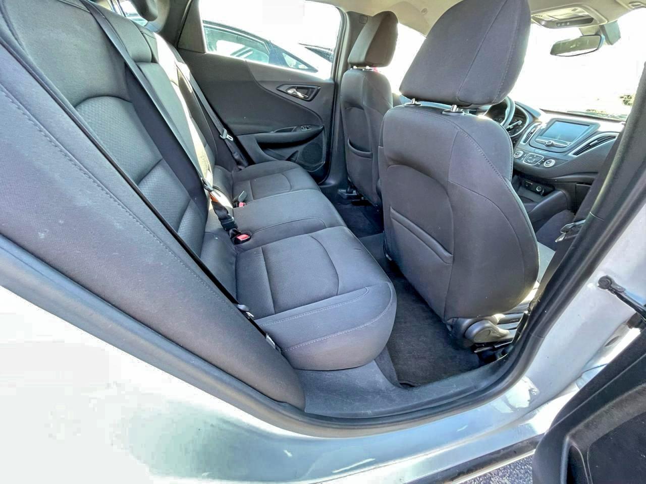 2018 CHEVROLET MALIBU LS photo 6