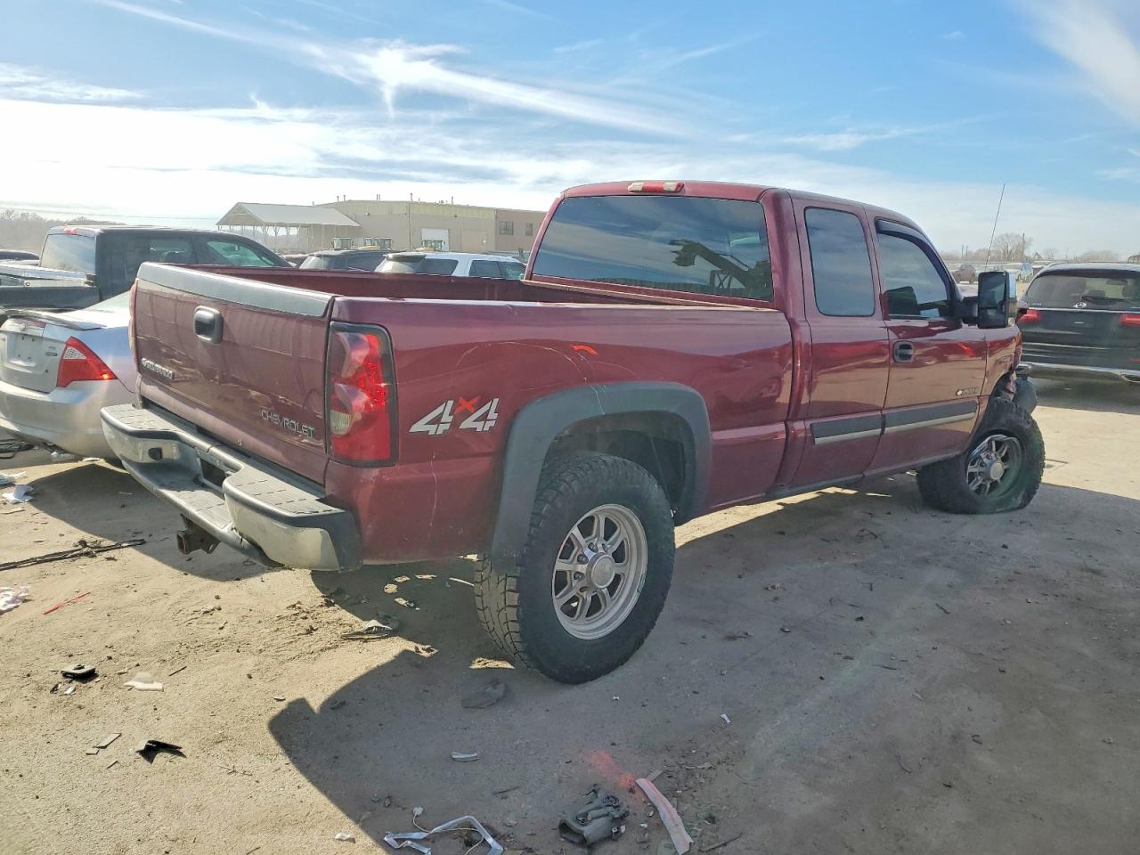 2005 CHEVROLET SILVERADO K2500 HEAVY DUTY photo 3