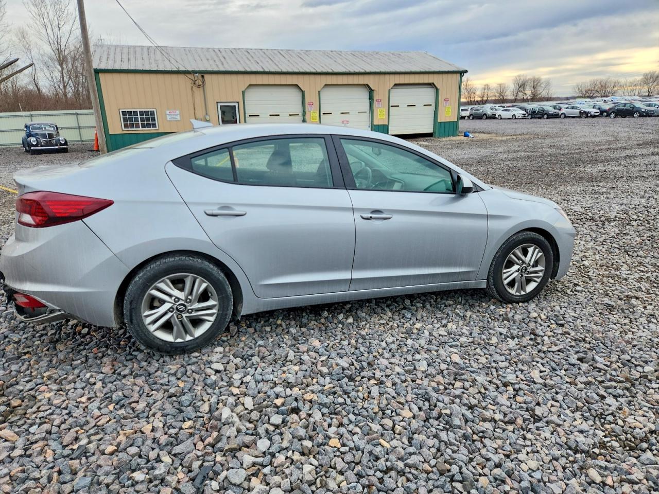 2020 HYUNDAI ELANTRA SEL photo 3