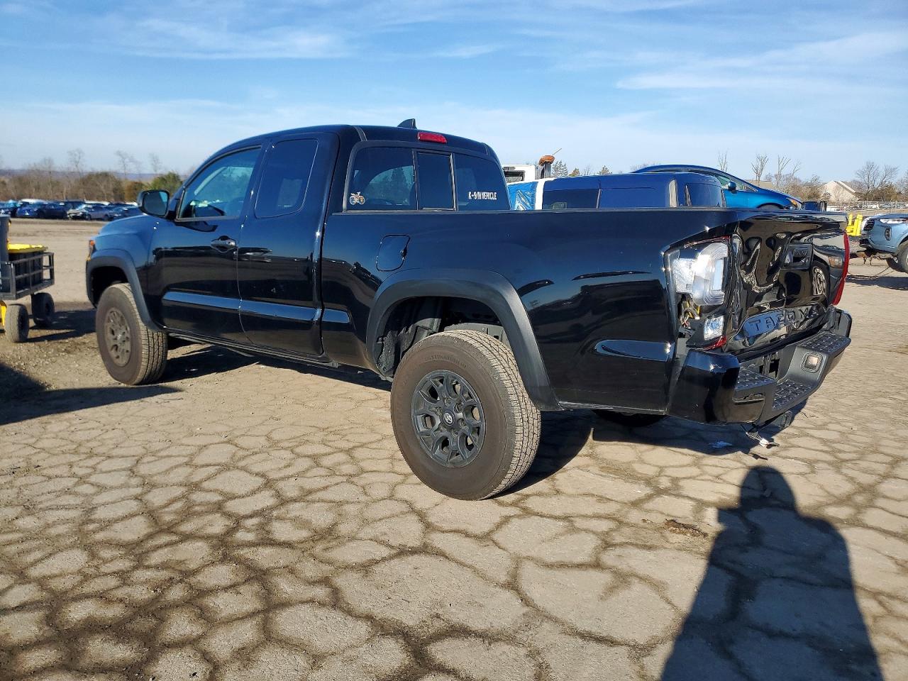 2022 TOYOTA TACOMA ACCESS CAB photo 2