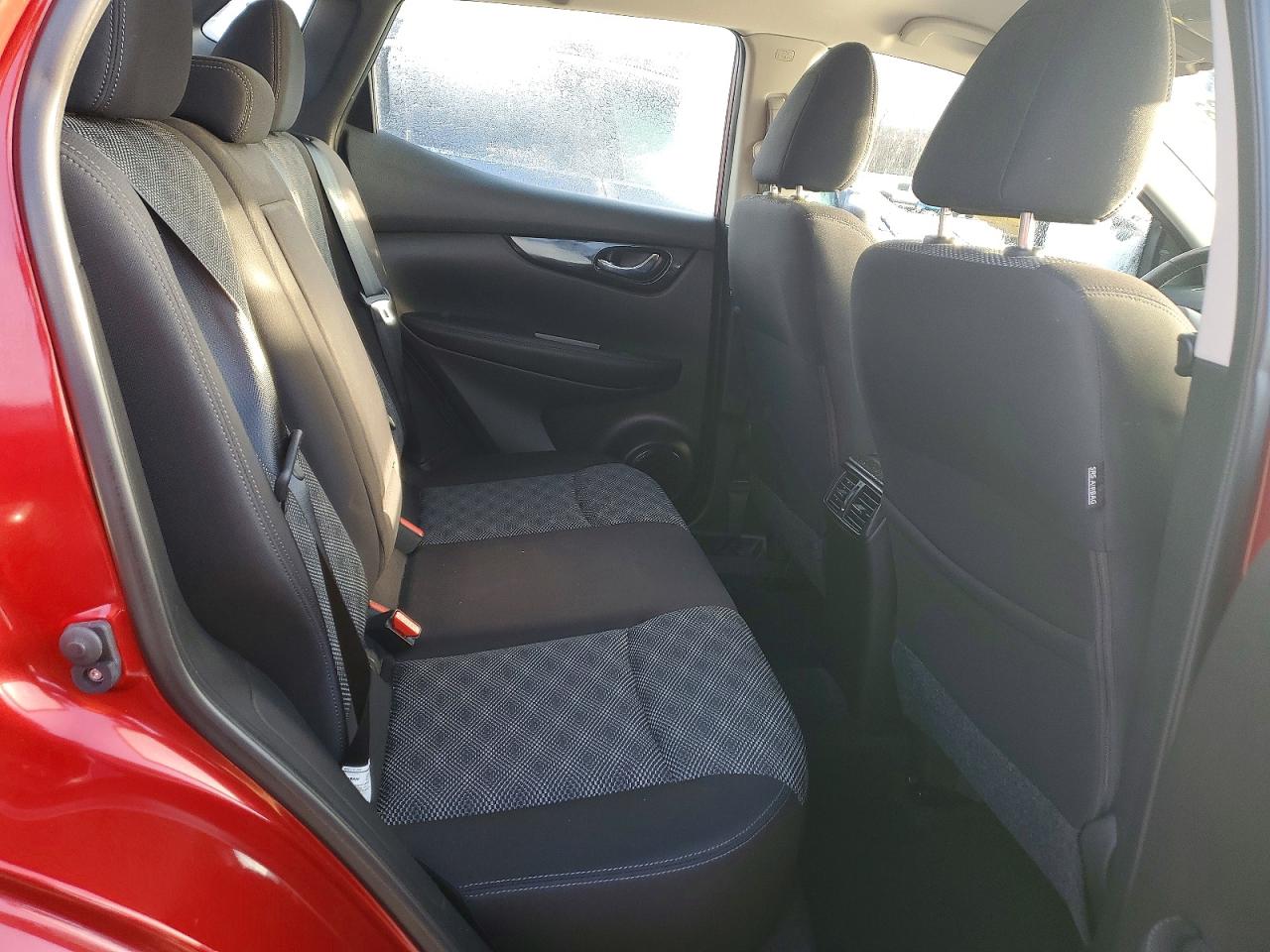 2019 NISSAN ROGUE SPORT S photo 11