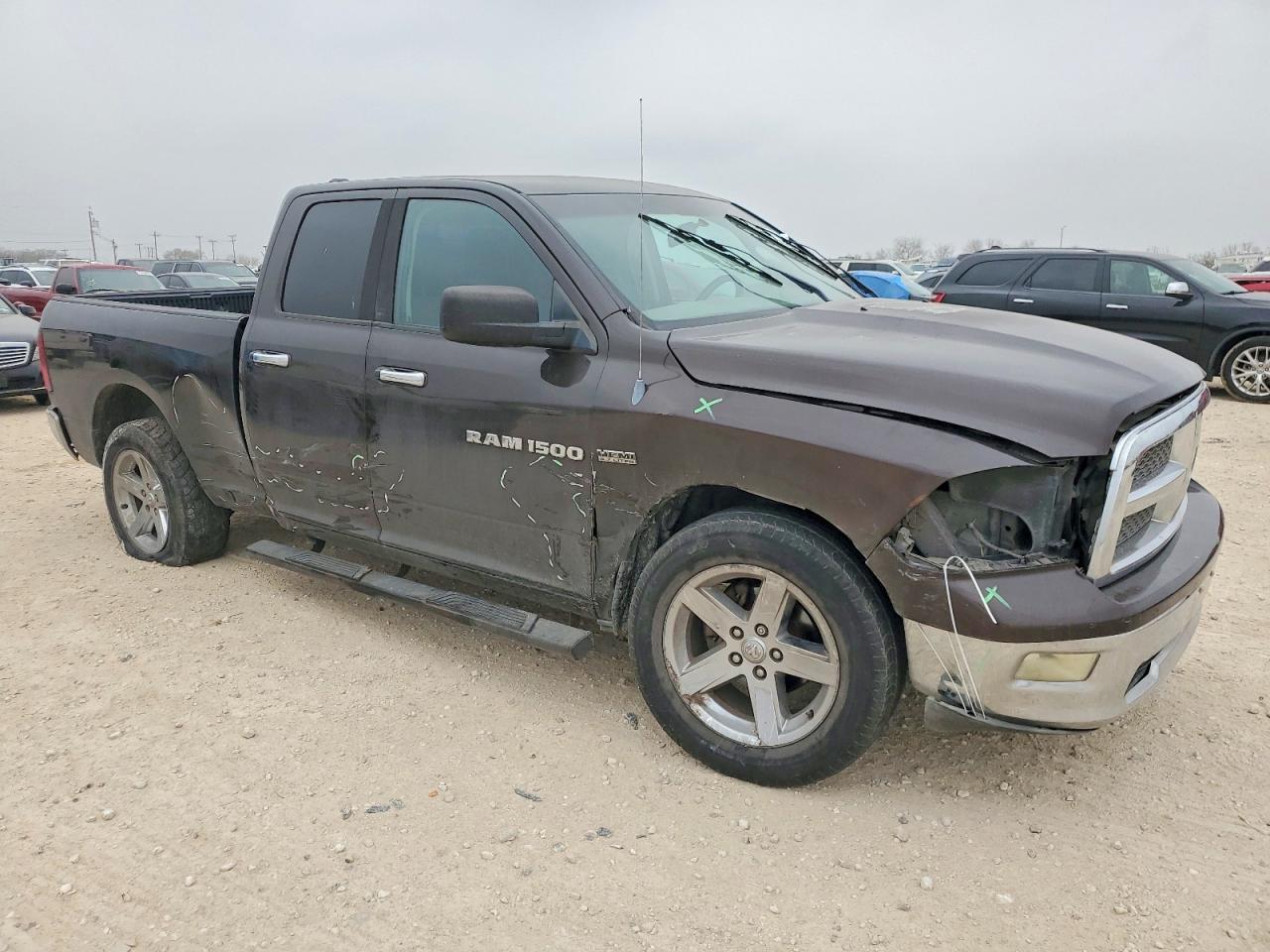 2011 DODGE RAM 1500 photo 4