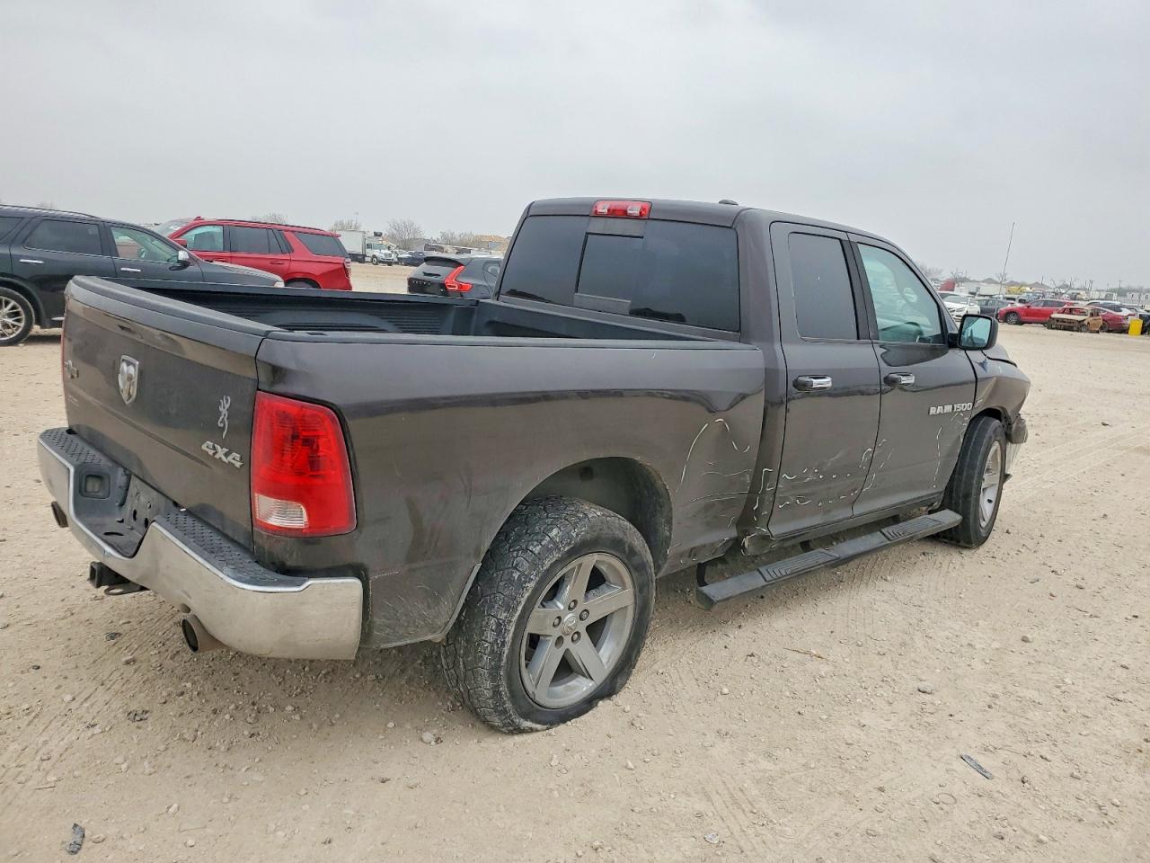 2011 DODGE RAM 1500 photo 3