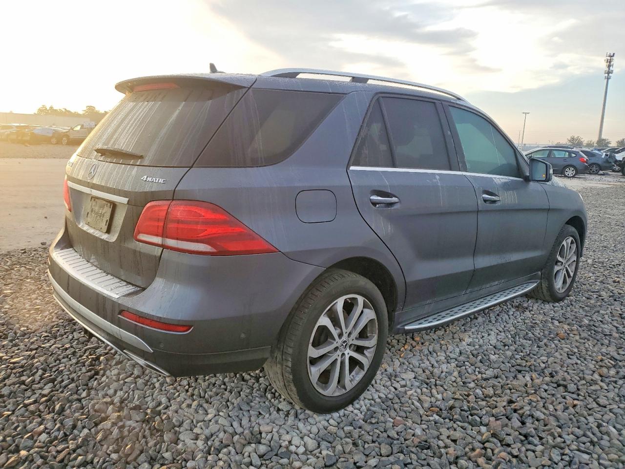 2016 MERCEDES-BENZ GLE 350 4MATIC photo 3