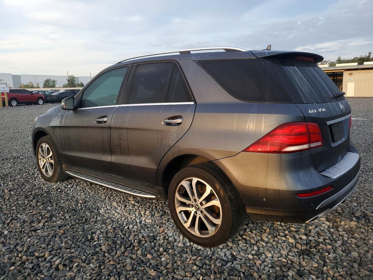 2016 MERCEDES-BENZ GLE 350 4MATIC photo 2
