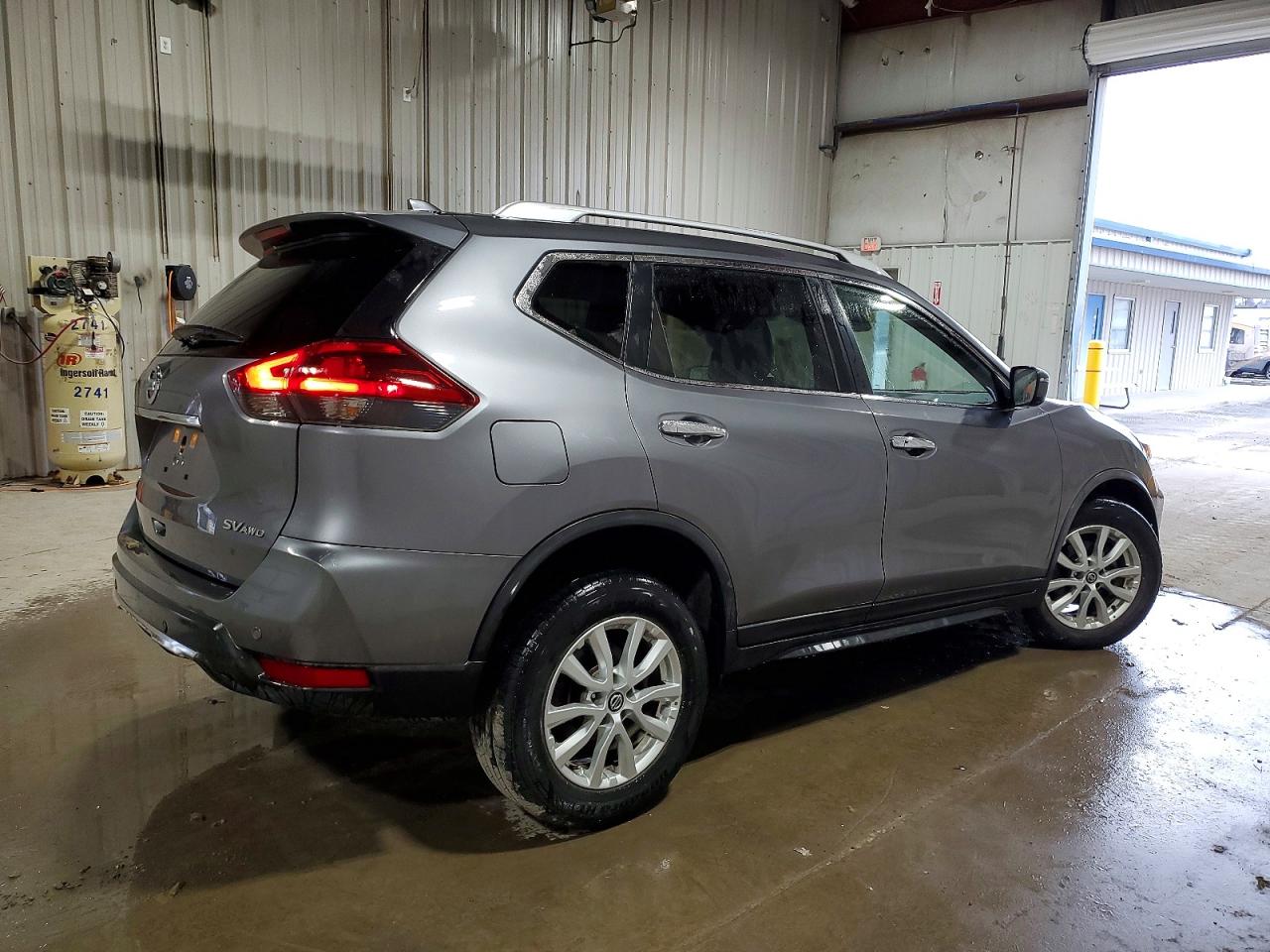 2020 NISSAN ROGUE S photo 3