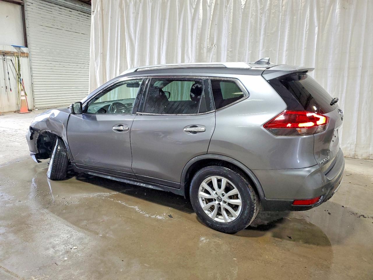 2020 NISSAN ROGUE S photo 2