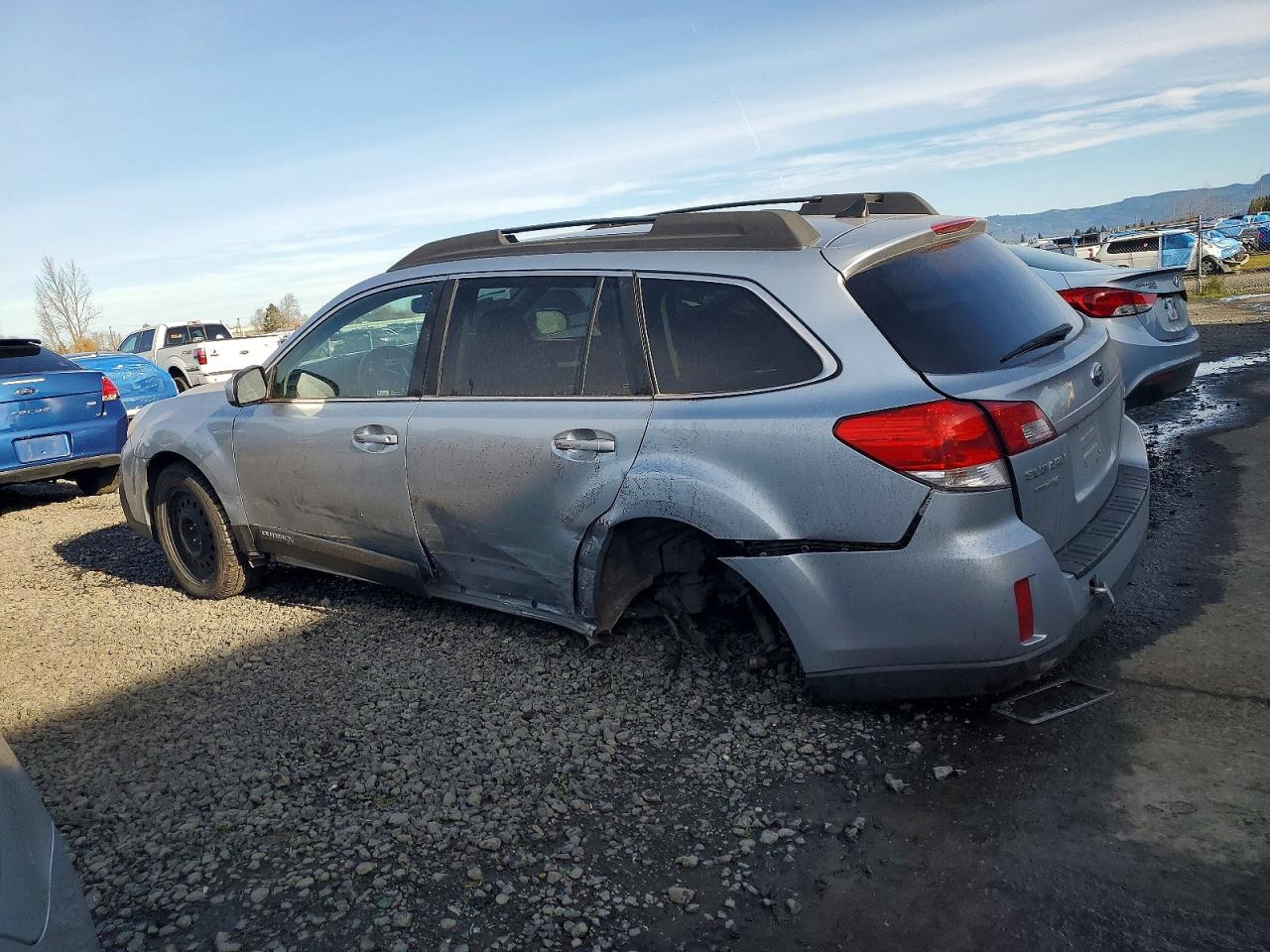 2014 SUBARU OUTBACK 2.5I PREMIUM photo 2
