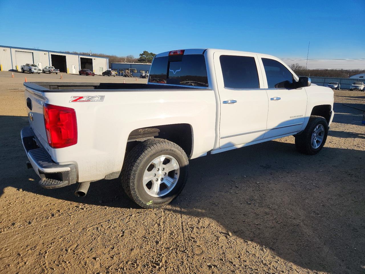 2017 CHEVROLET SILVERADO K1500 LTZ photo 3