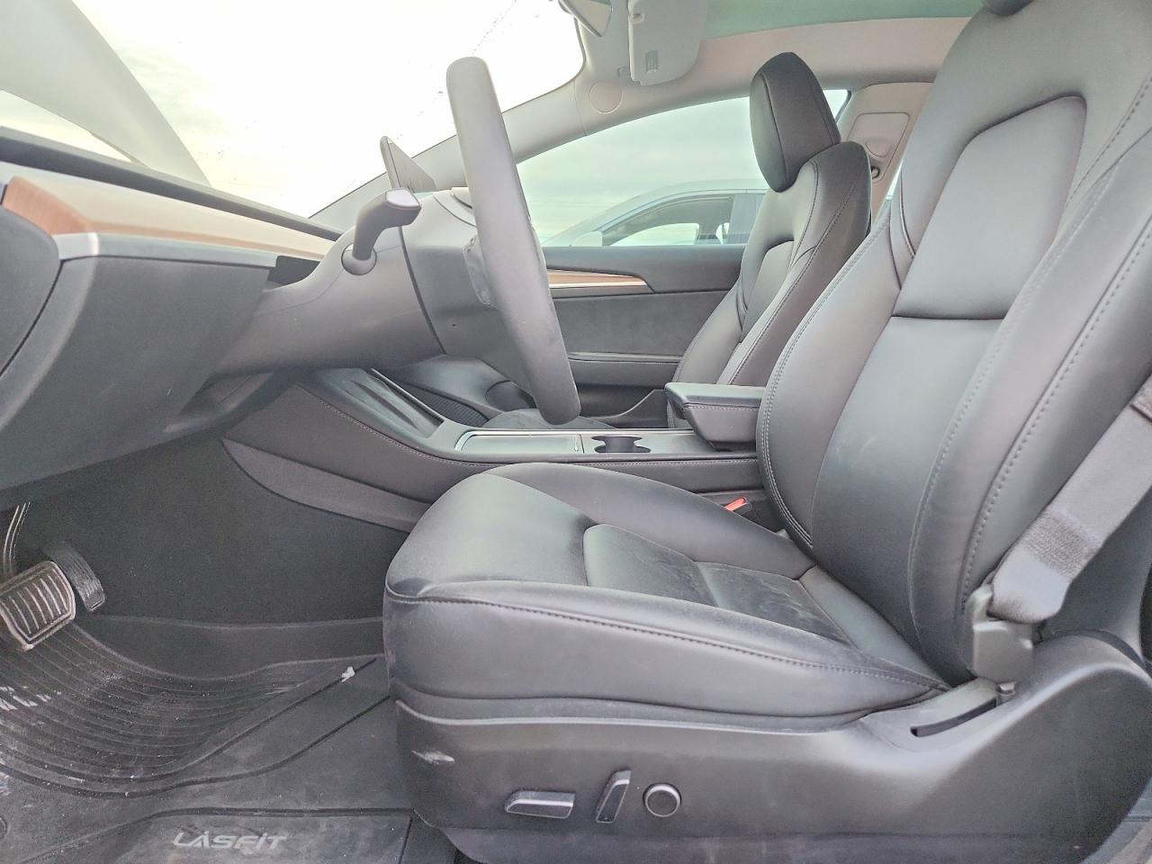 2023 TESLA MODEL 3 photo 7