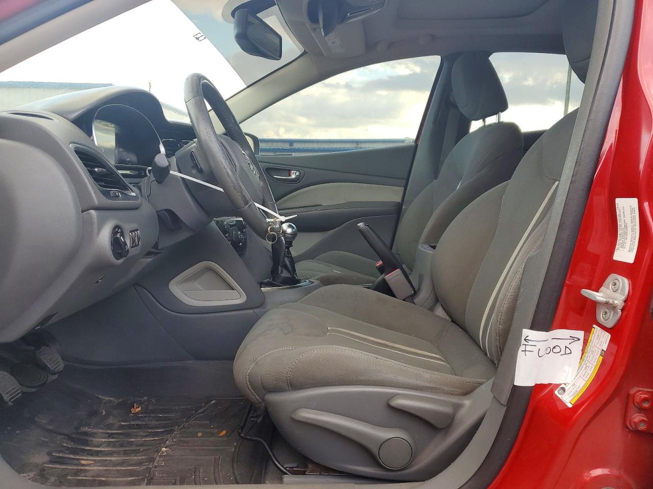 2013 DODGE DART SXT photo 7