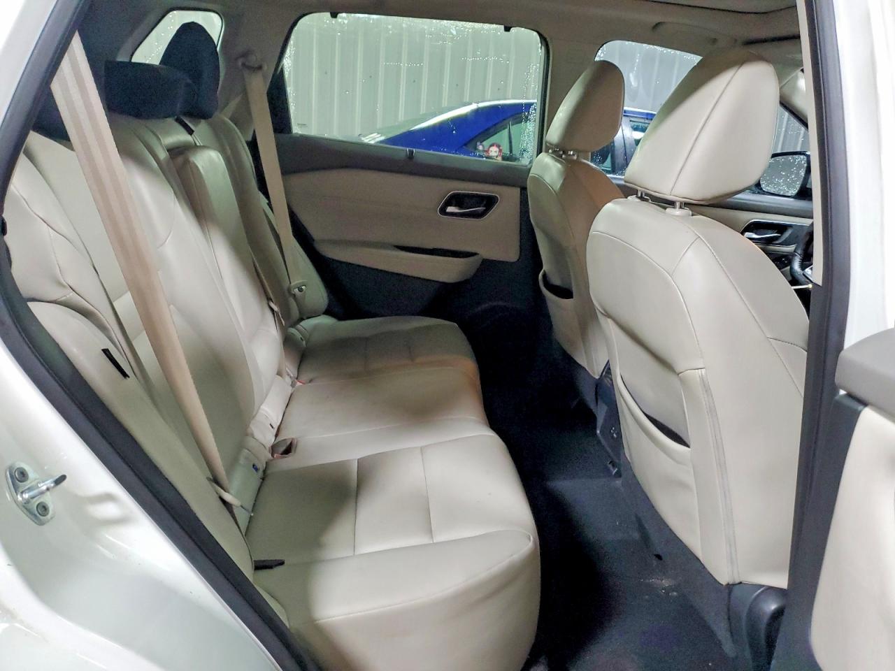 2021 NISSAN ROGUE SV photo 10