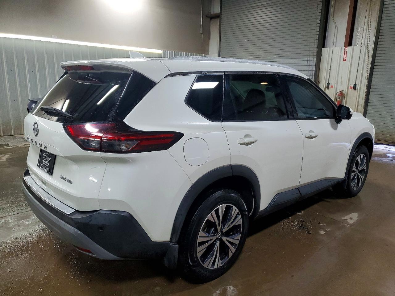 2021 NISSAN ROGUE SV photo 3