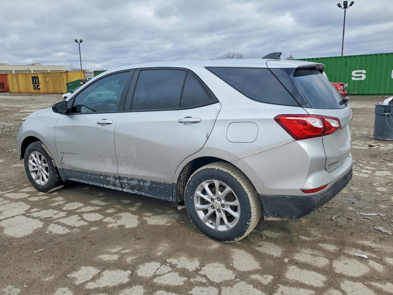 2020 CHEVROLET EQUINOX LS photo 2