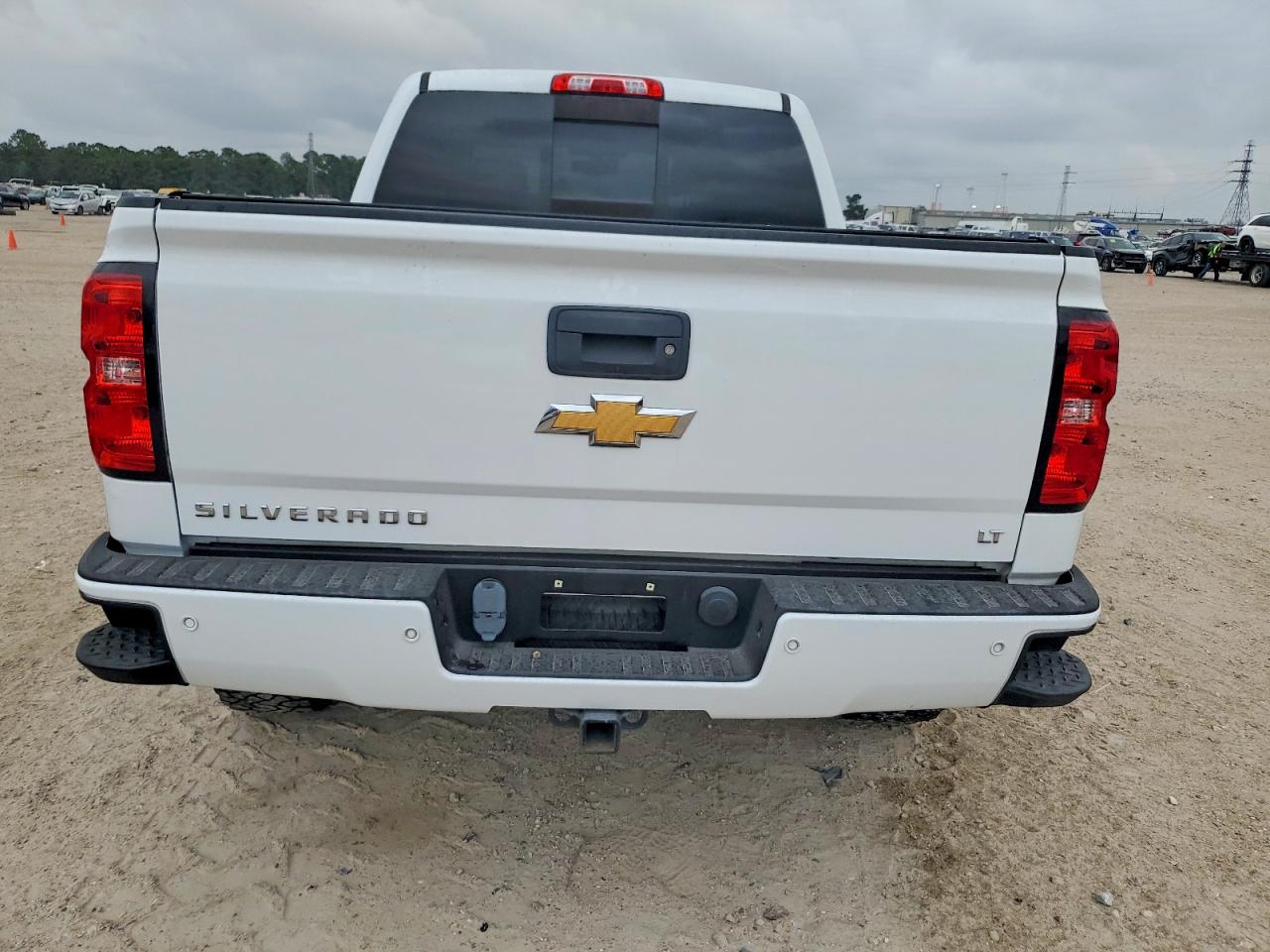 2018 CHEVROLET SILVERADO K1500 LT photo 6
