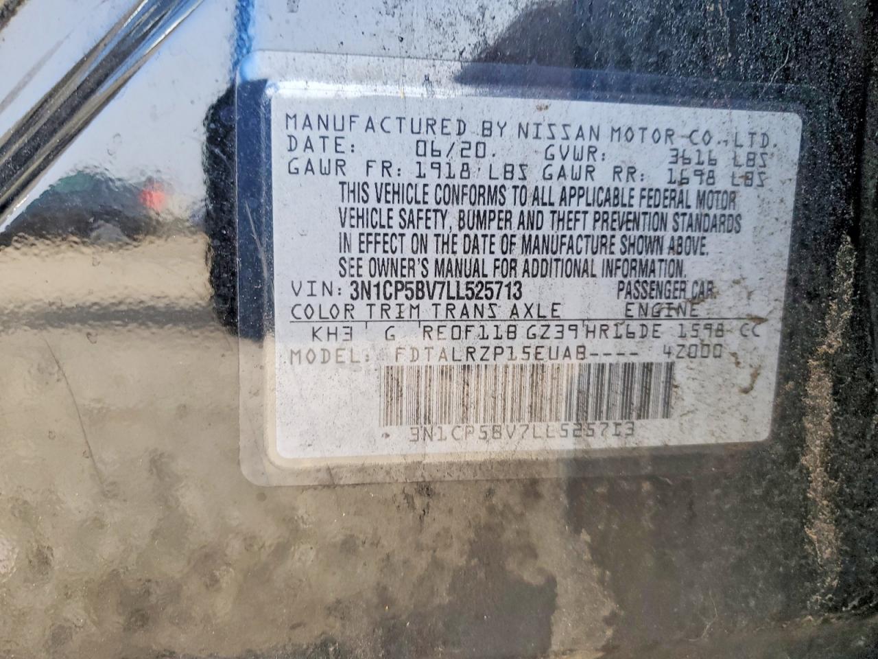 2020 NISSAN KICKS S photo 12