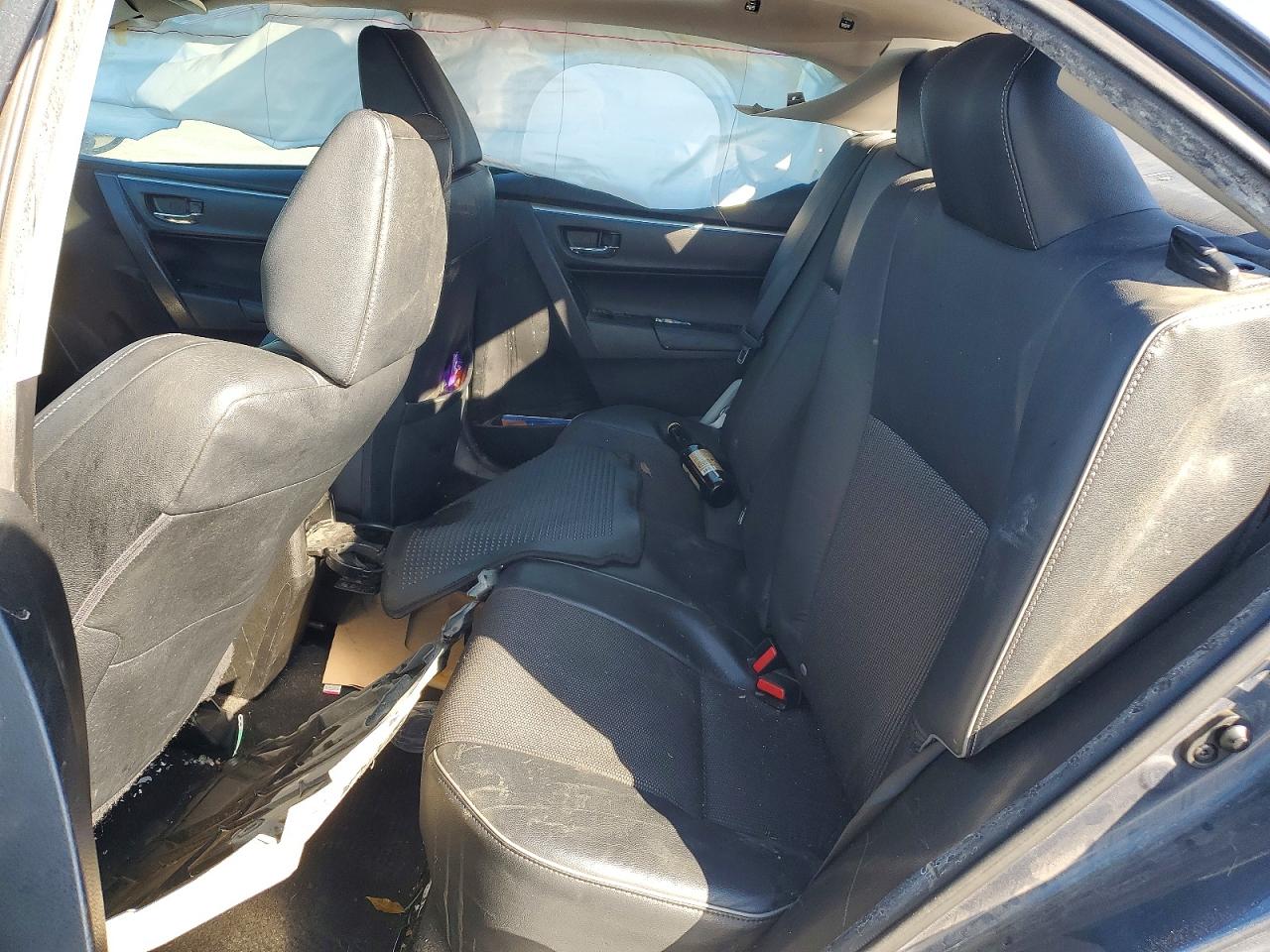 2014 TOYOTA COROLLA L photo 10