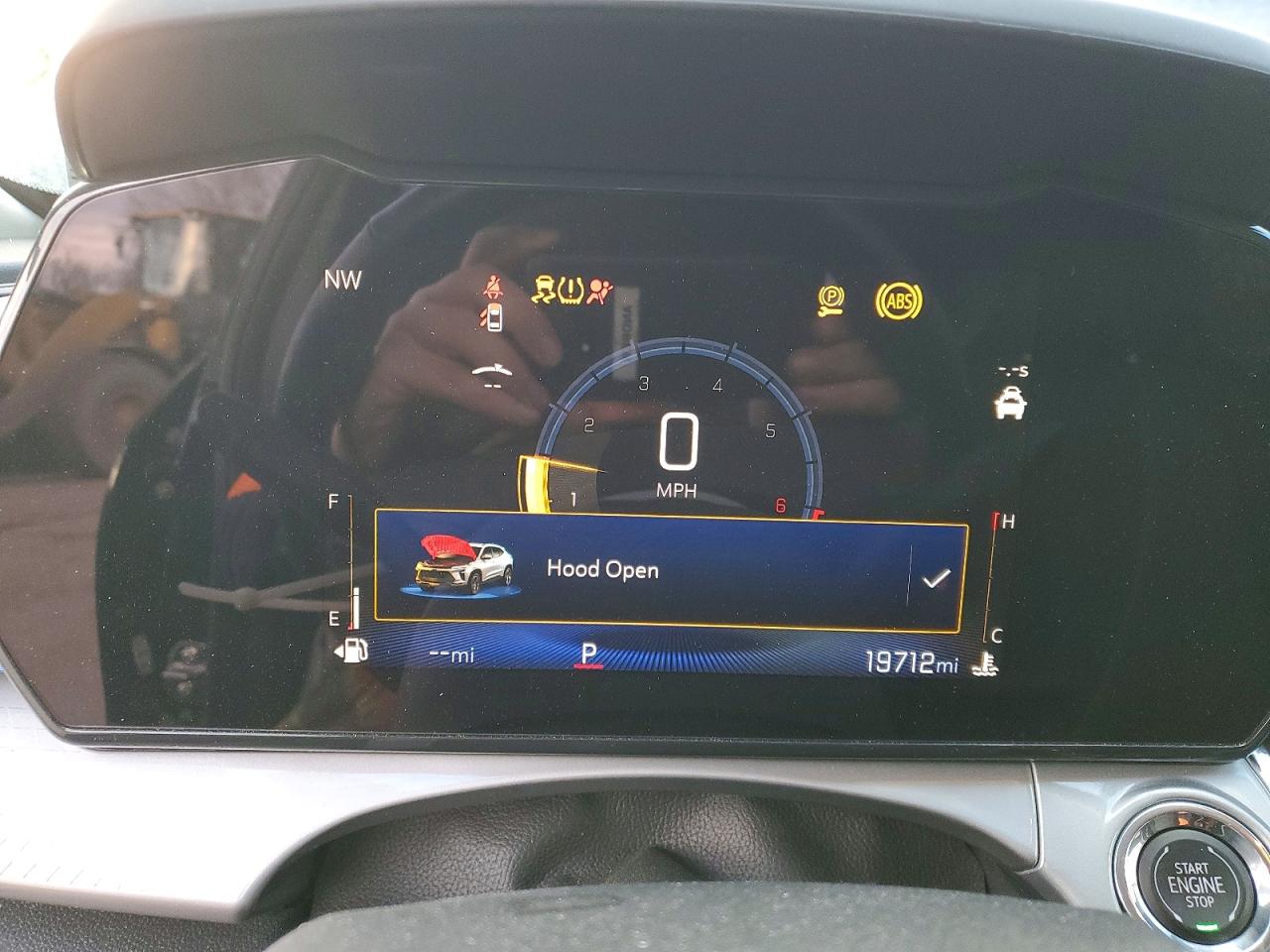 2025 CHEVROLET TRAX 1LT photo 9