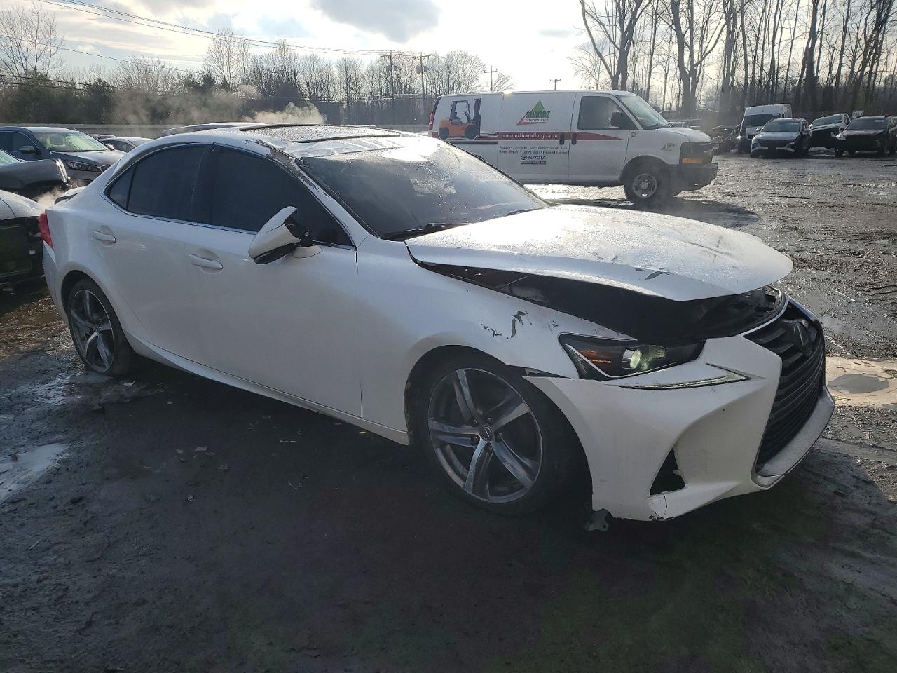 2017 LEXUS IS 300 photo 4