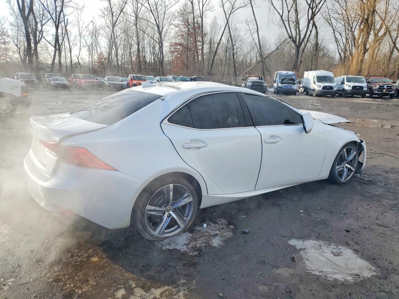 2017 LEXUS IS 300 photo 3