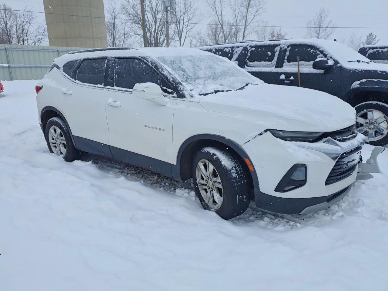 2020 CHEVROLET BLAZER 2LT photo 4