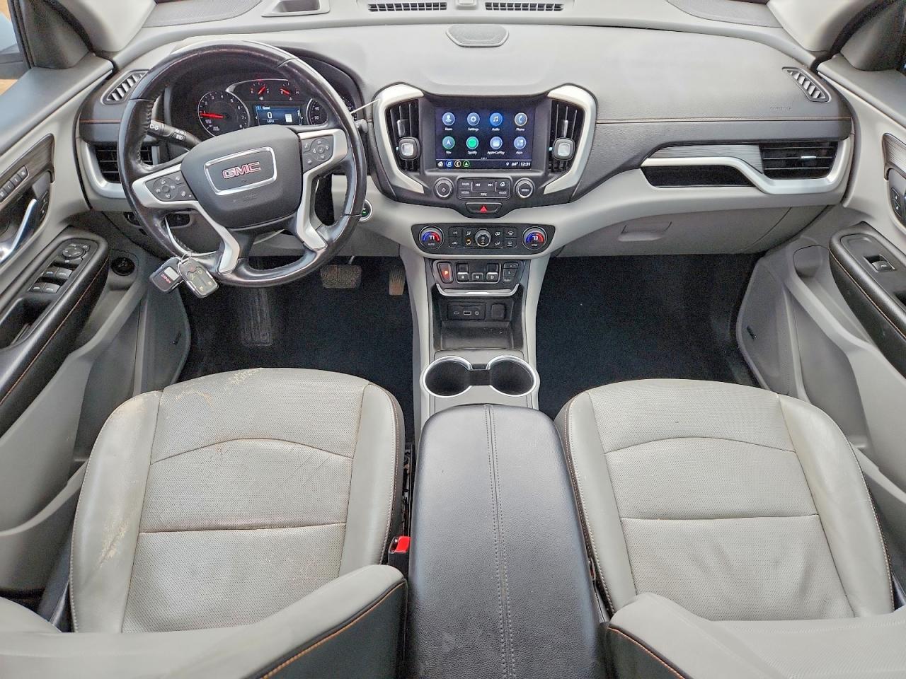 2018 GMC TERRAIN SLT photo 8
