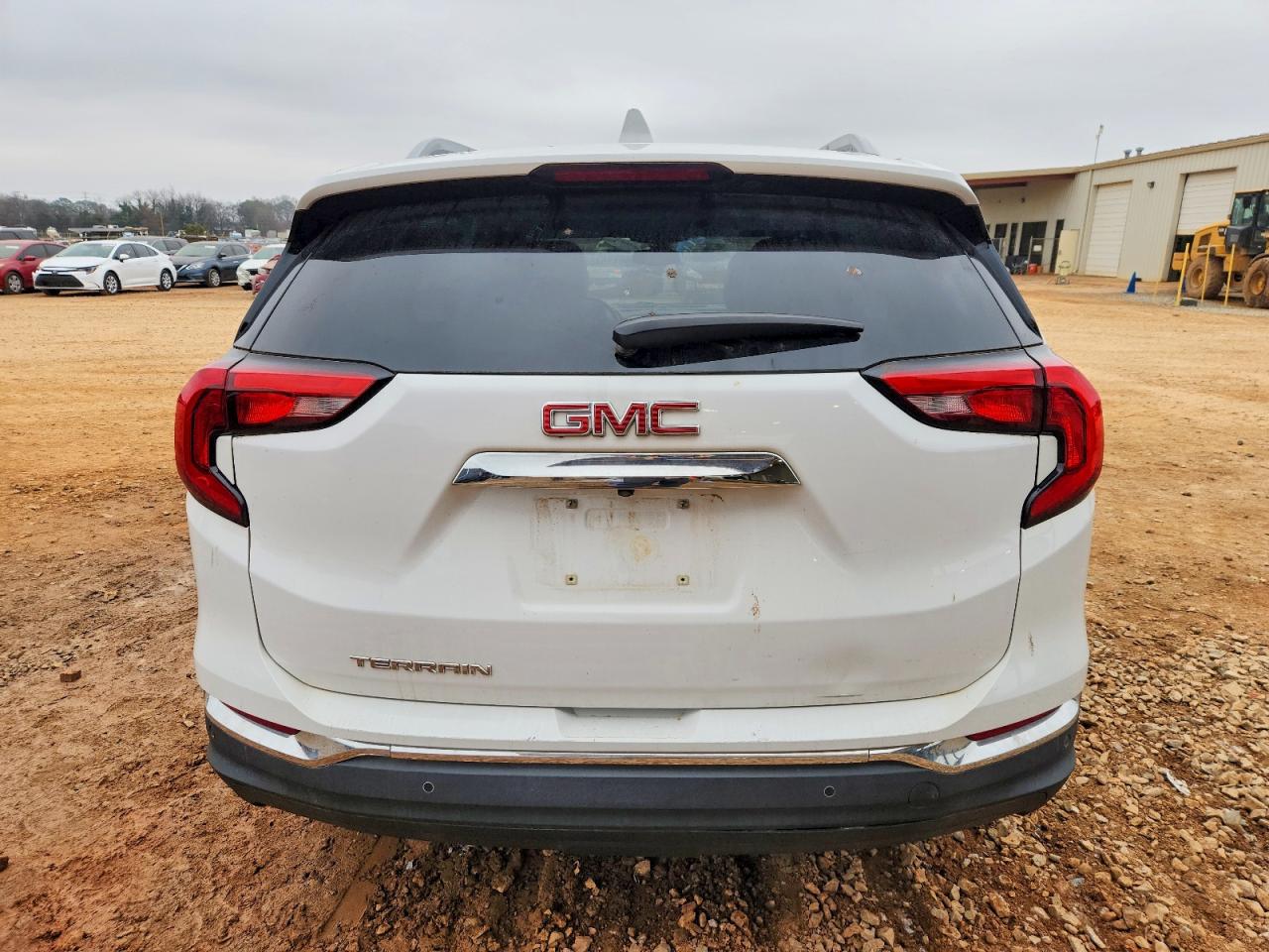 2018 GMC TERRAIN SLT photo 6