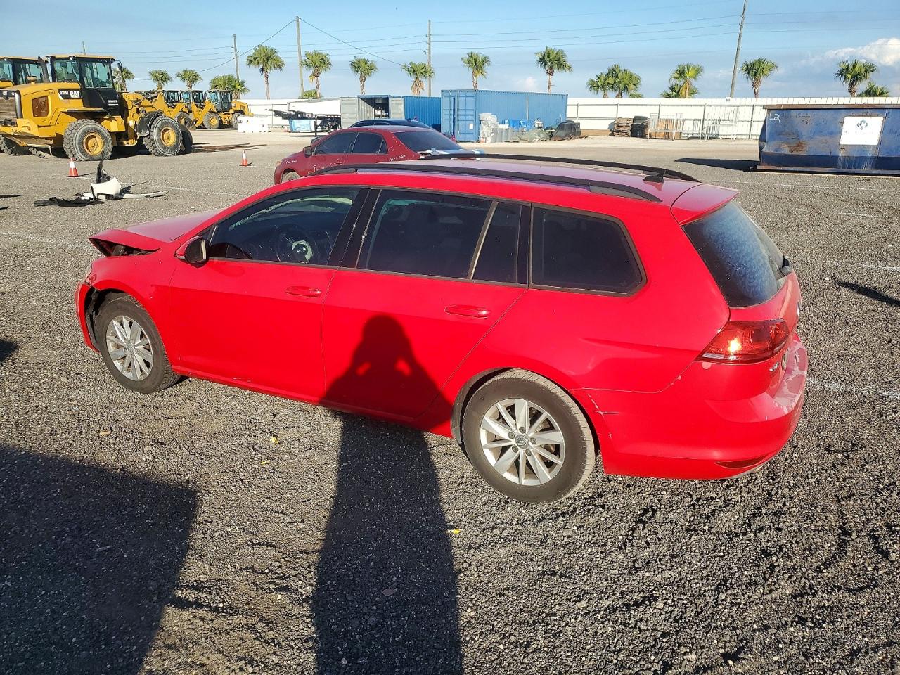 2017 VOLKSWAGEN GOLF SPORTWAGEN S photo 2