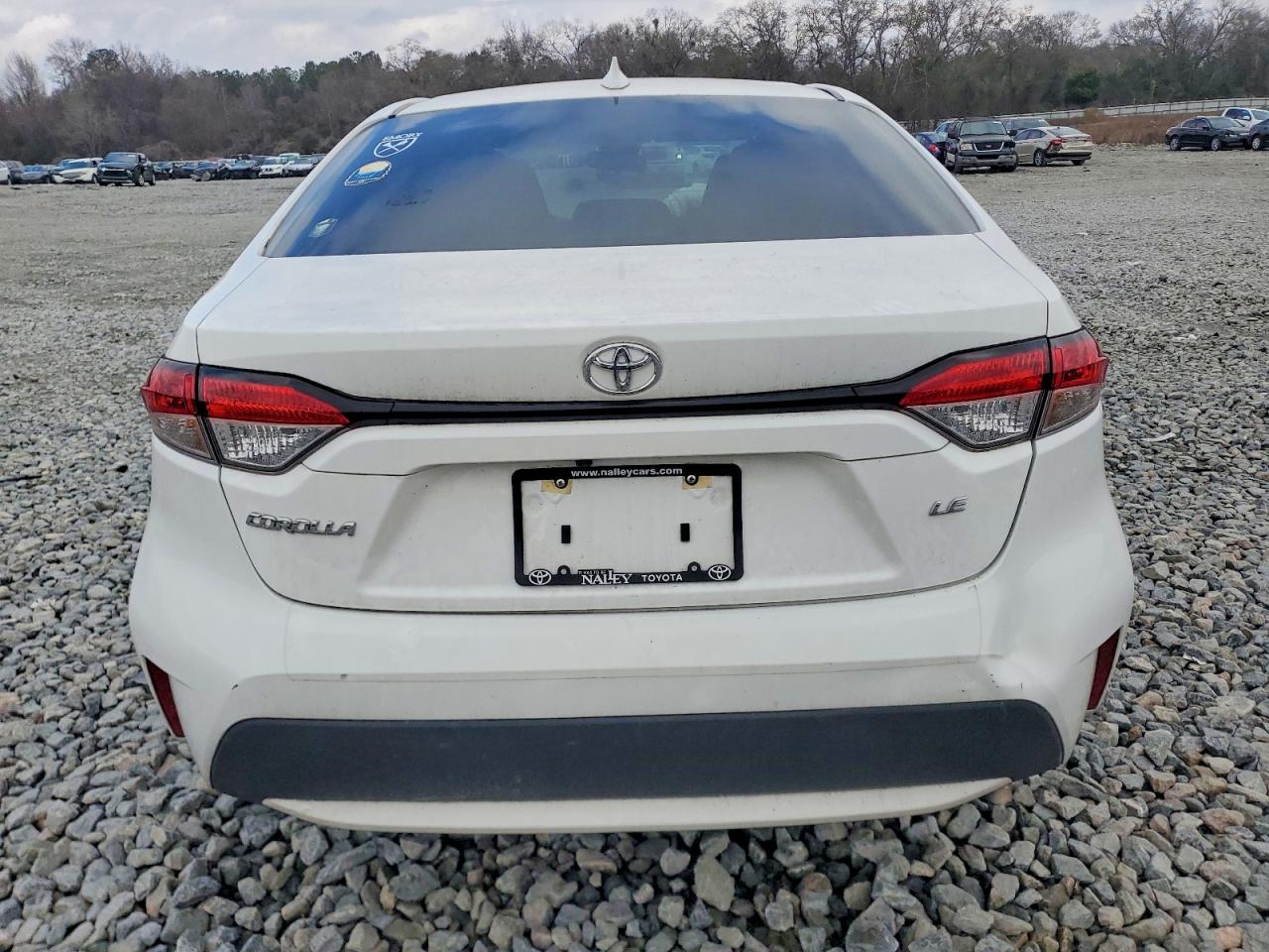 2022 TOYOTA COROLLA LE photo 6