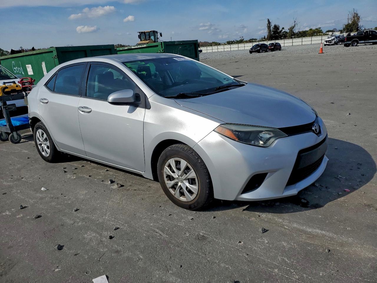 2015 TOYOTA COROLLA L photo 4