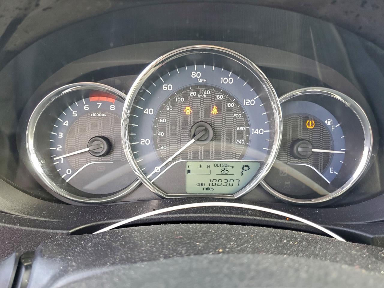 2015 TOYOTA COROLLA L photo 9