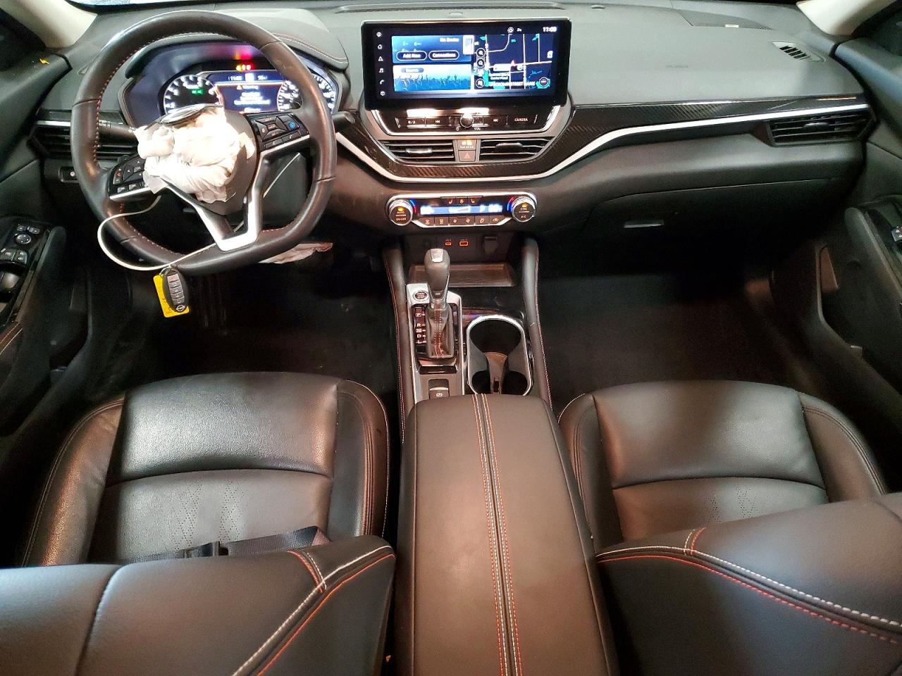 2024 NISSAN ALTIMA SR photo 8