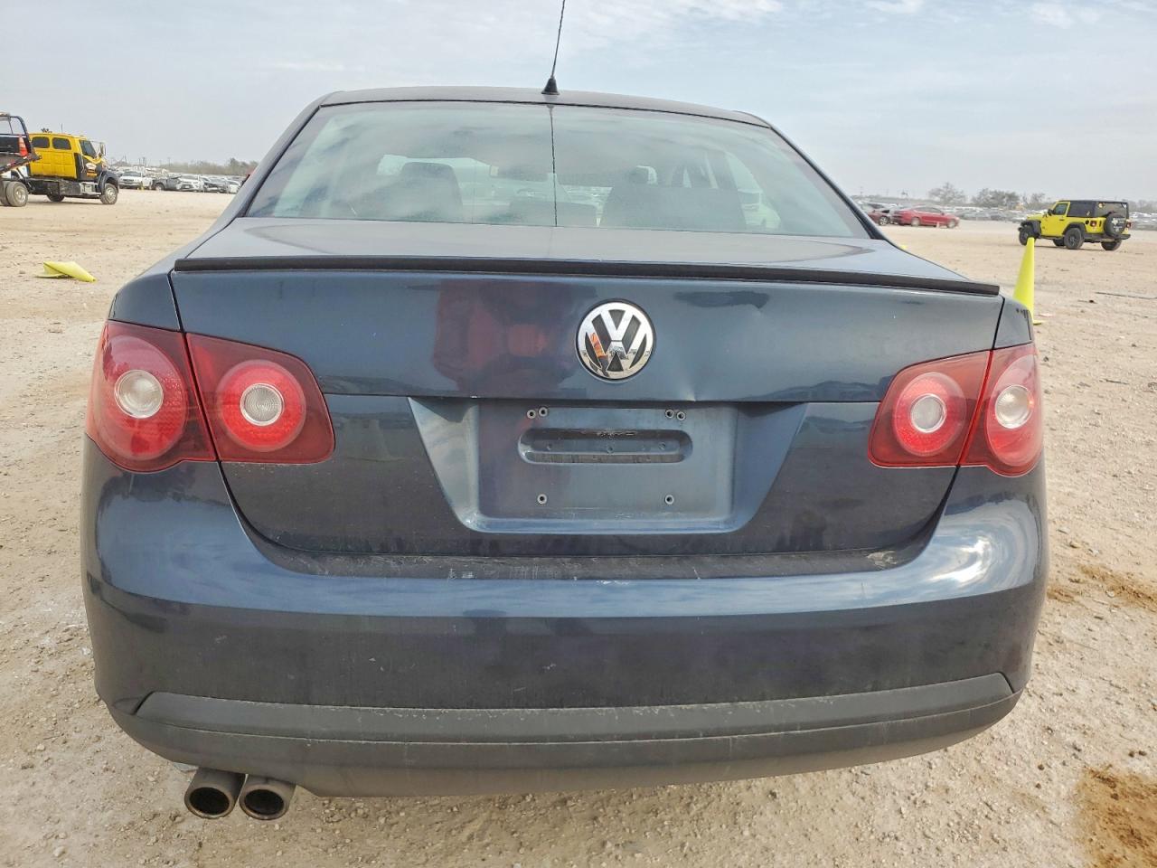 2009 VOLKSWAGEN JETTA S photo 6