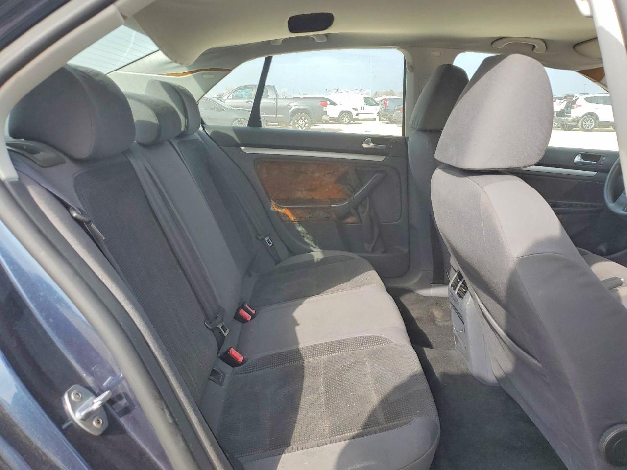 2009 VOLKSWAGEN JETTA S photo 10