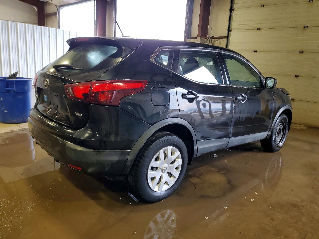 2018 NISSAN ROGUE SPORT S photo 3