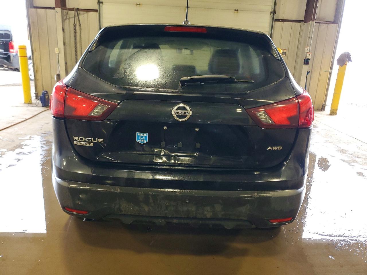 2018 NISSAN ROGUE SPORT S photo 6