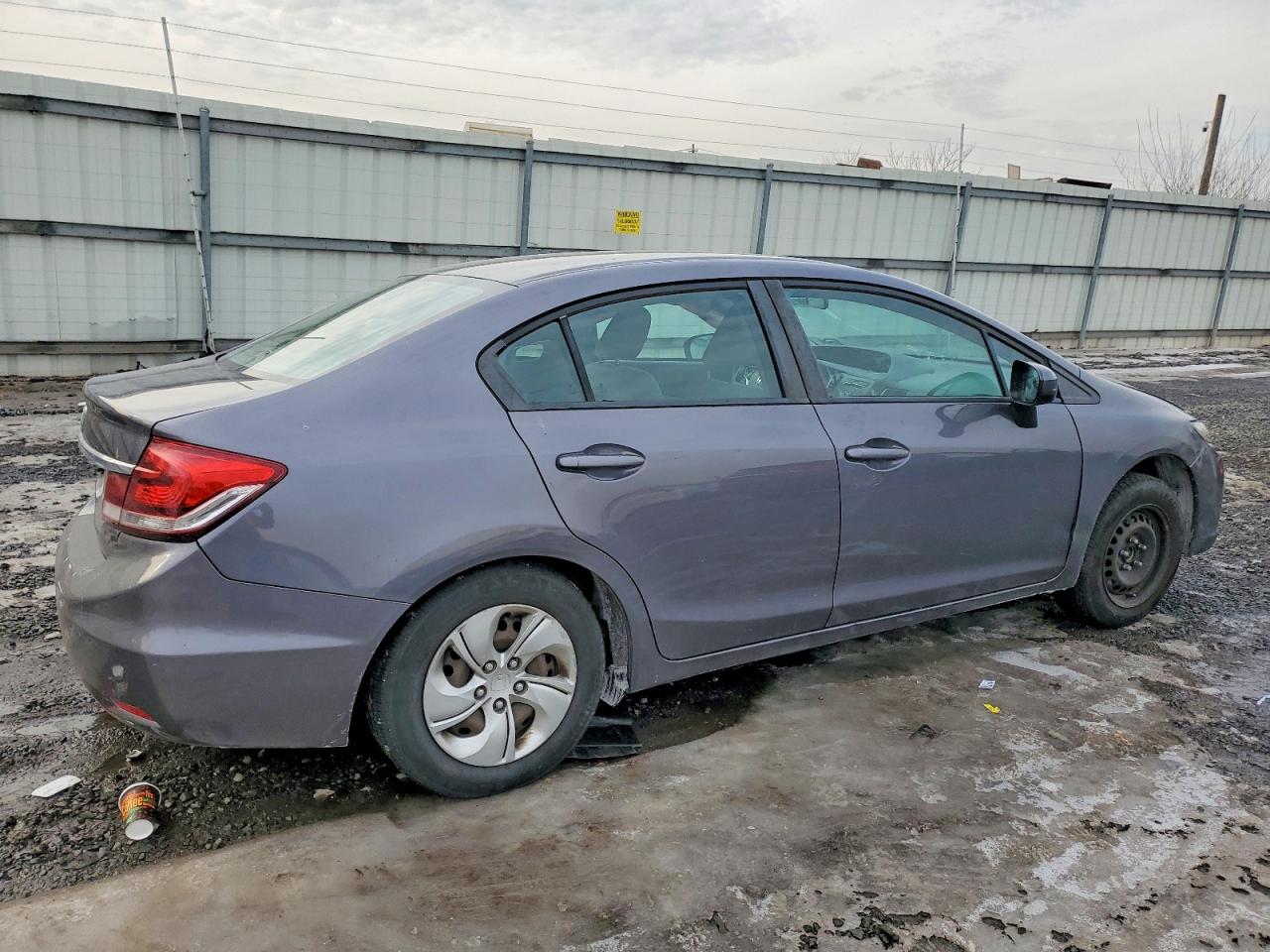 2015 HONDA CIVIC LX photo 3