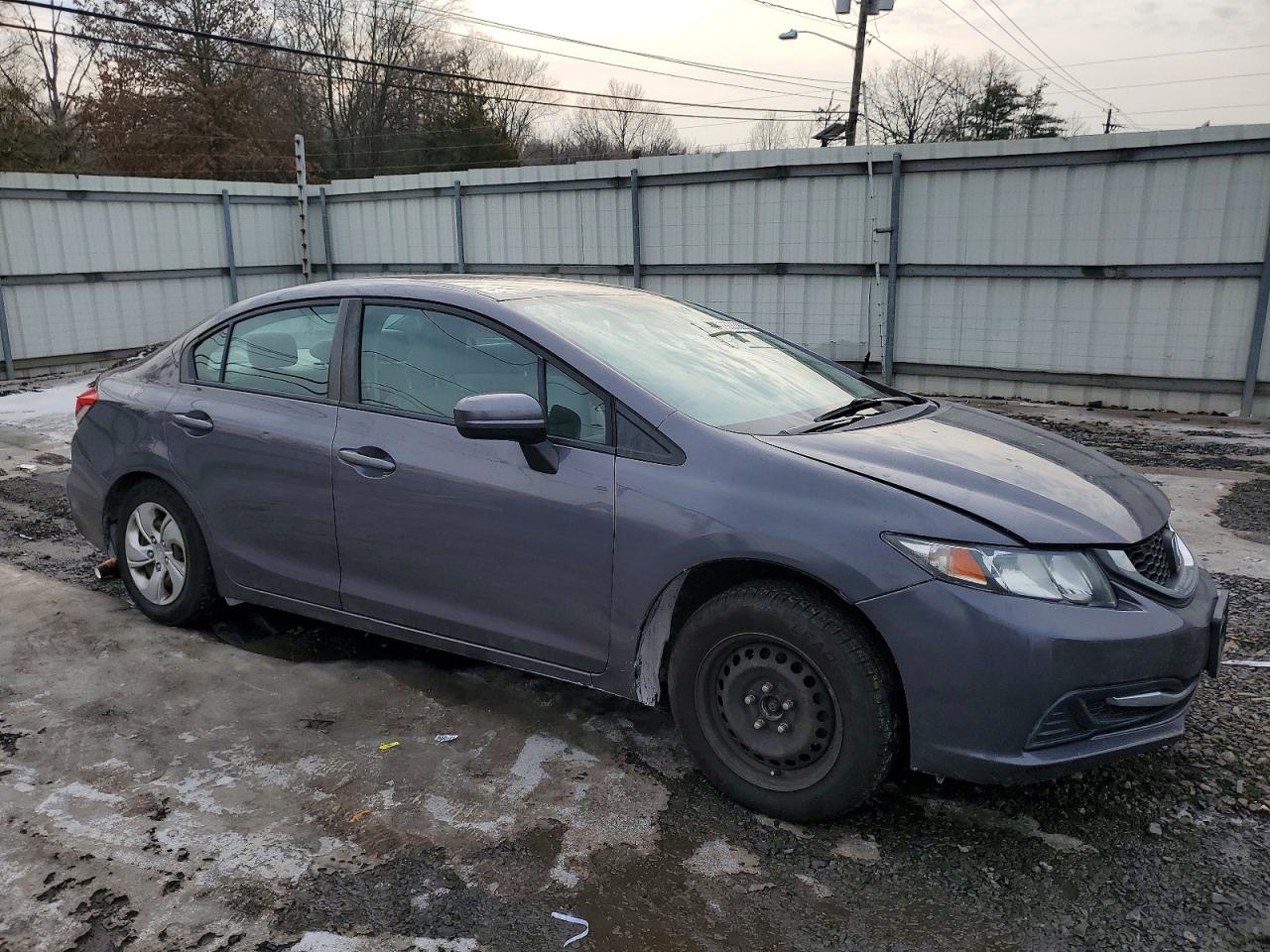 2015 HONDA CIVIC LX photo 4