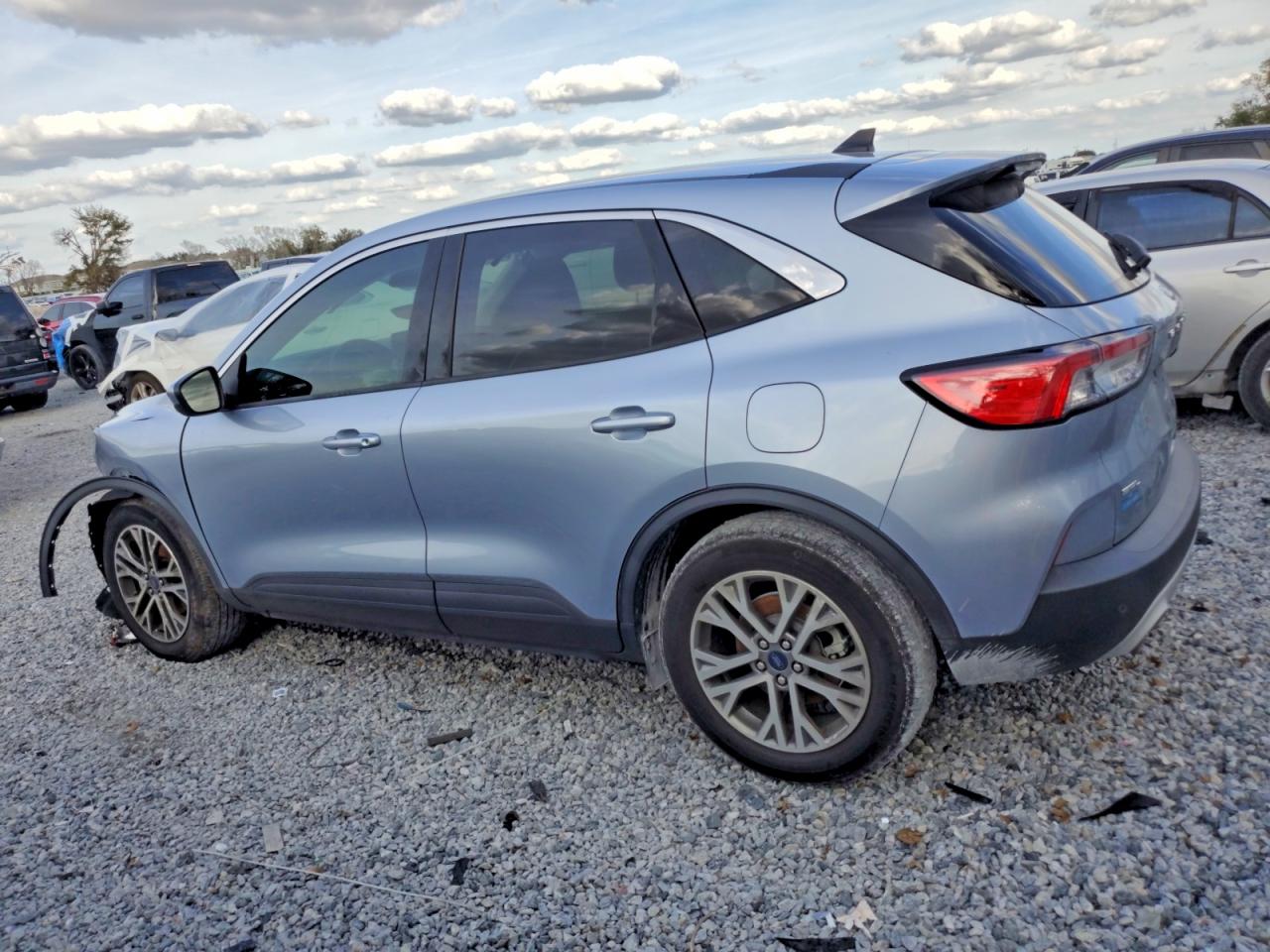 2022 FORD ESCAPE SEL photo 2