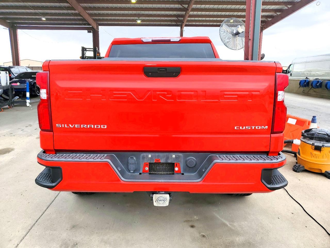 2020 CHEVROLET SILVERADO C1500 CUSTOM photo 6