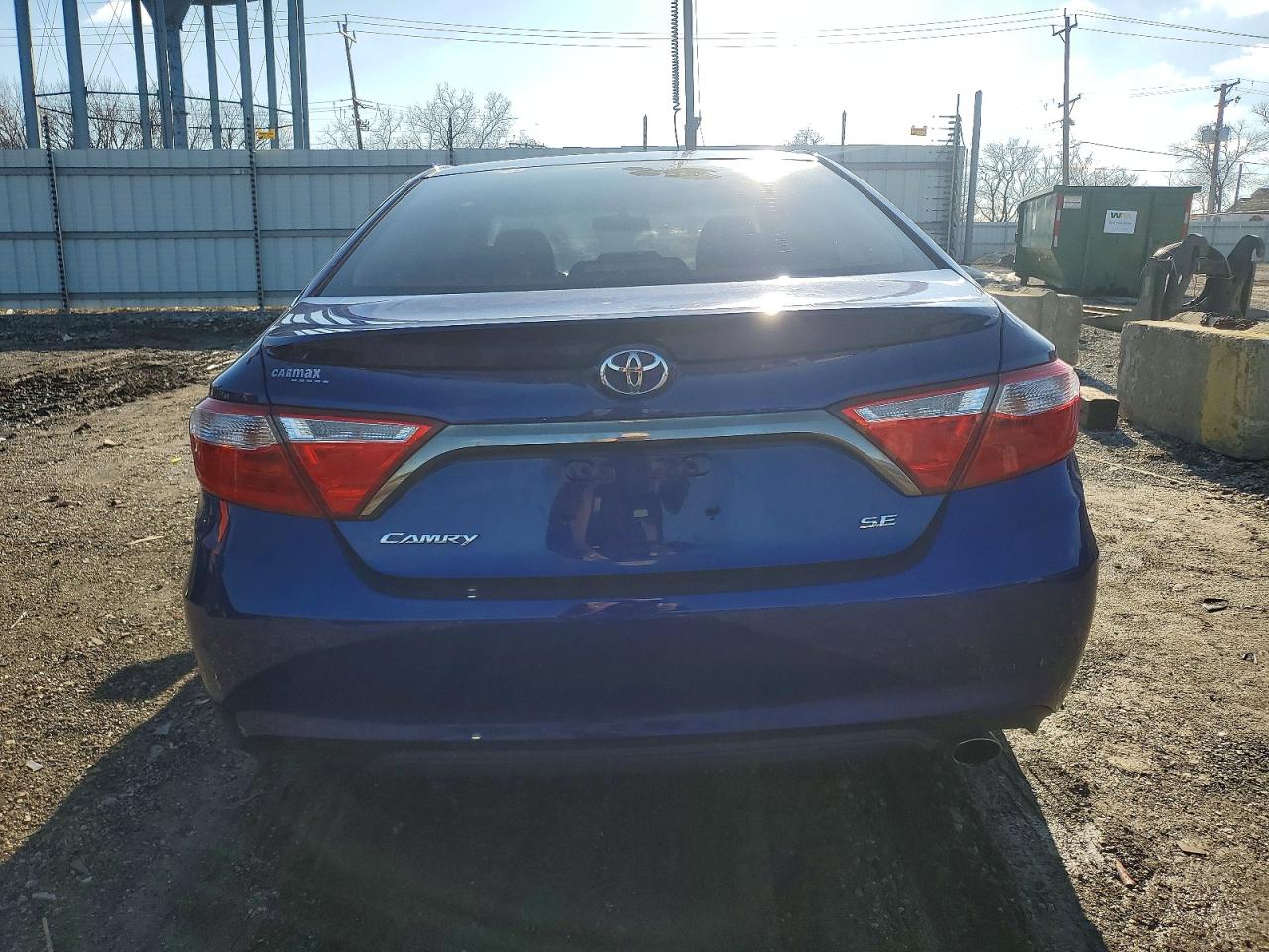 2016 TOYOTA CAMRY LE photo 6