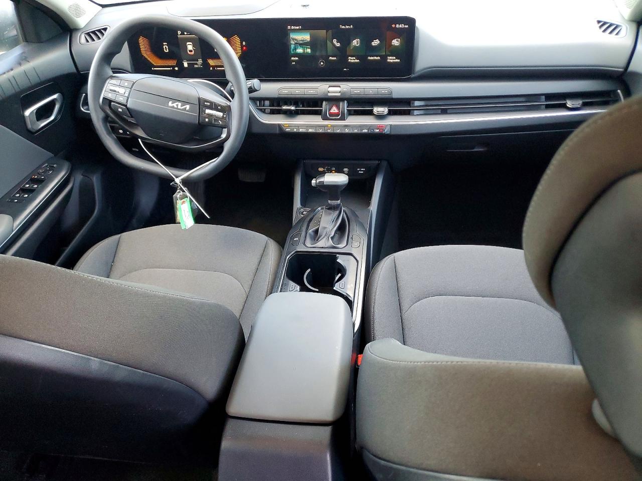 2025 KIA K4 LXS photo 8