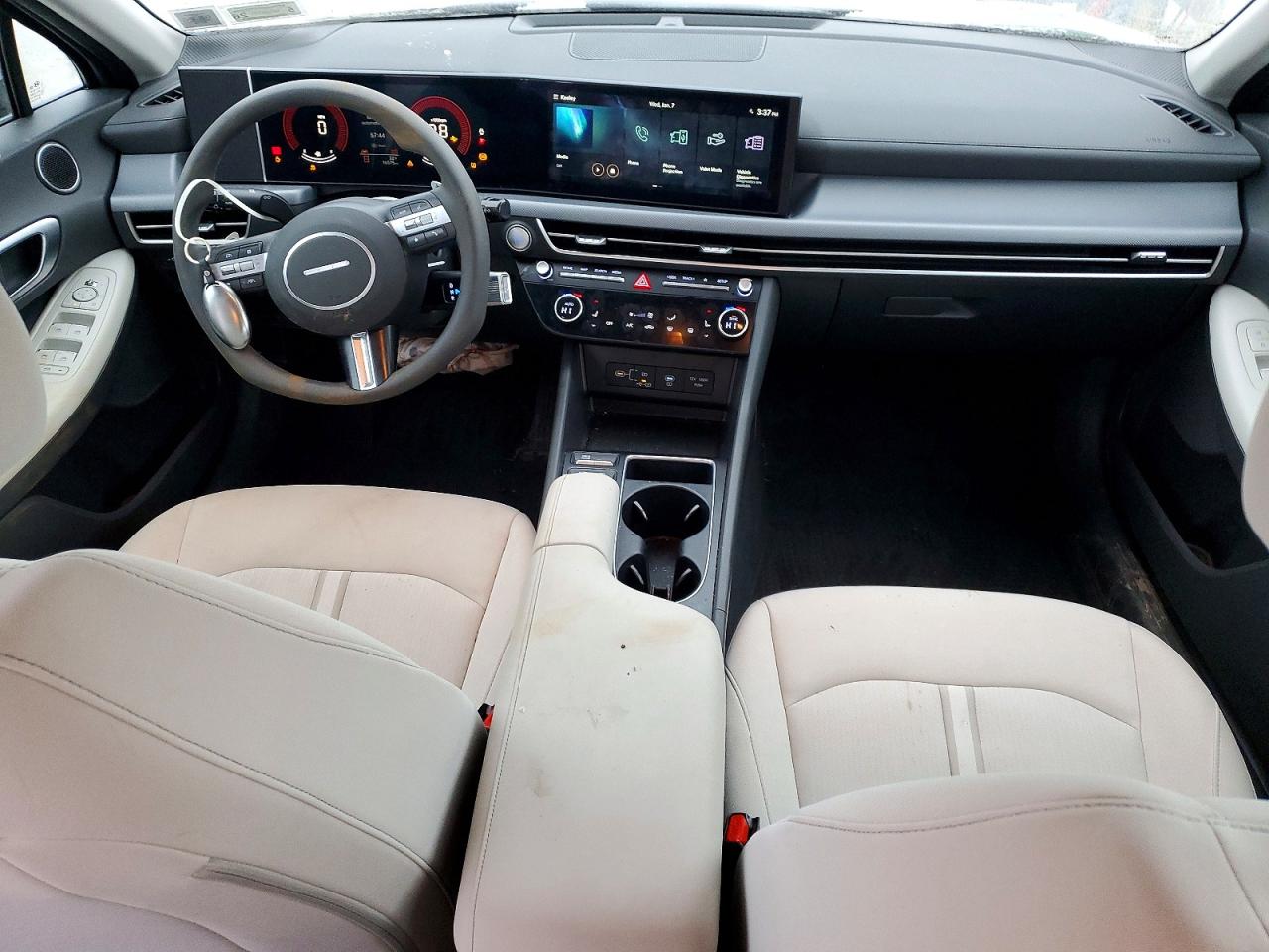 2024 HYUNDAI SONATA SEL photo 15
