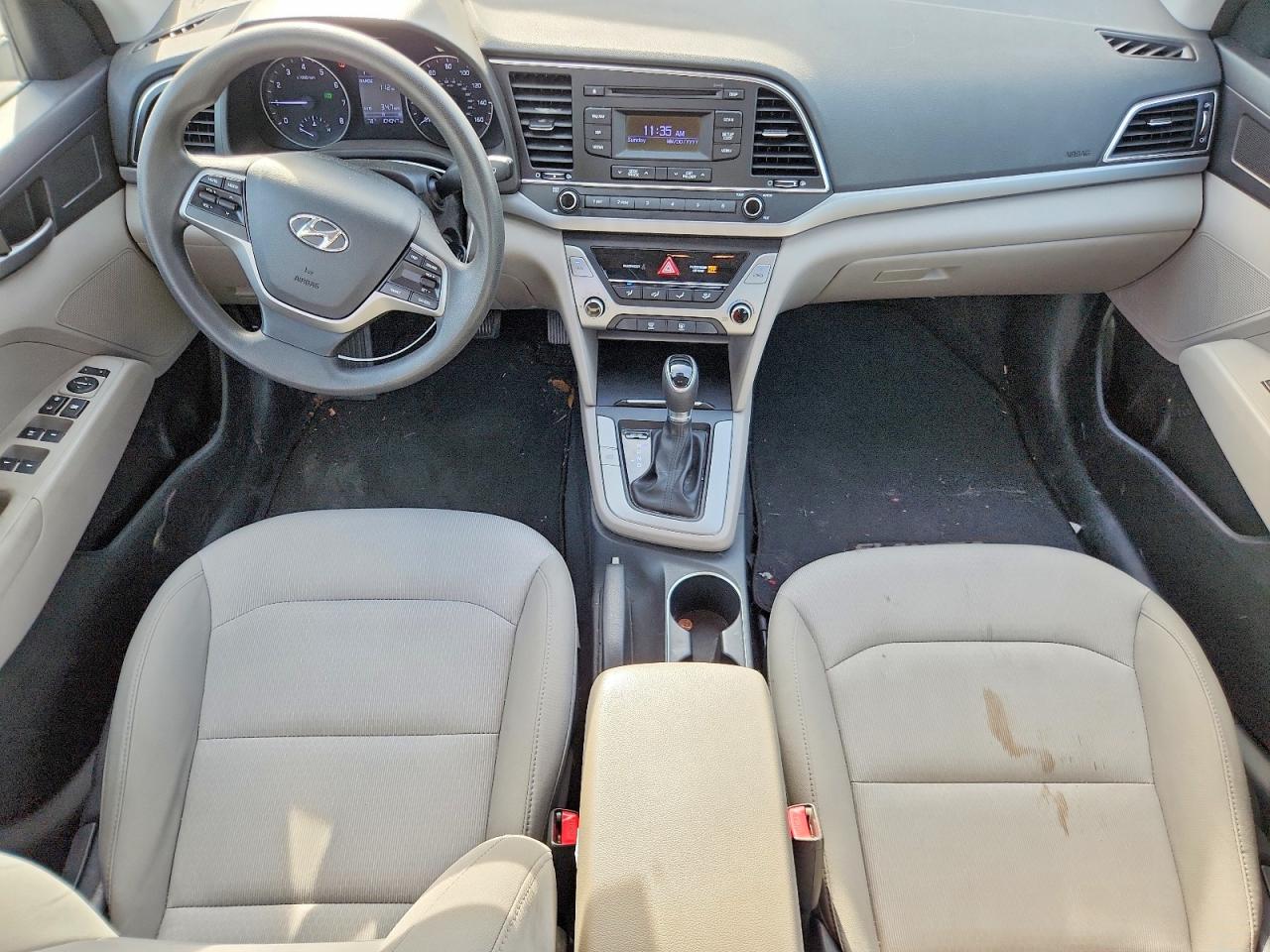 2017 HYUNDAI ELANTRA SE photo 8