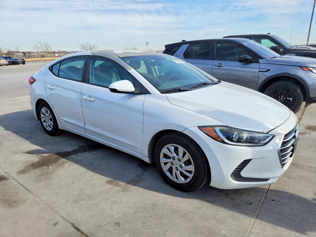 2017 HYUNDAI ELANTRA SE photo 4